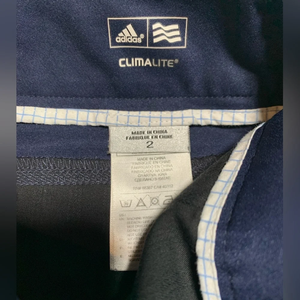 Adidas Women’s Golf Shorts. Navy blue. Size 2. - Picture 2 of 10